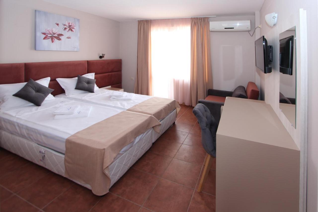 Hotel Perla Beach ソゾポル エクステリア 写真
