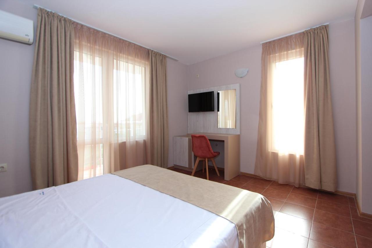 Hotel Perla Beach ソゾポル エクステリア 写真
